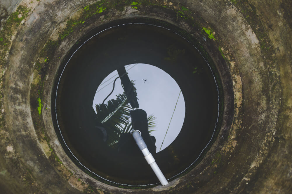 Understanding the Causes and Solutions for Manhole Blockages